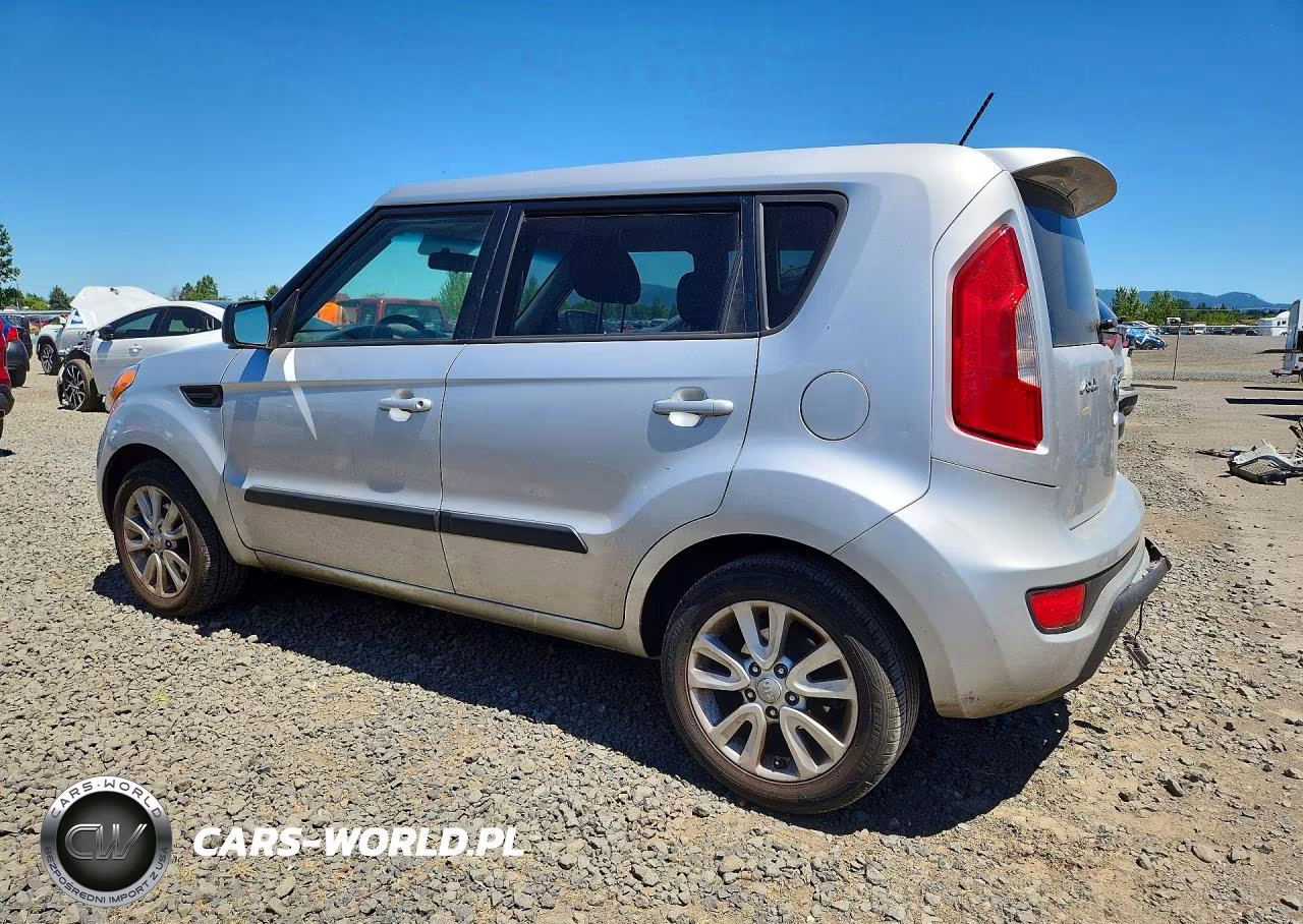 2013 Kia Soul + VIN:KNDJT2A69D7627125 - 2