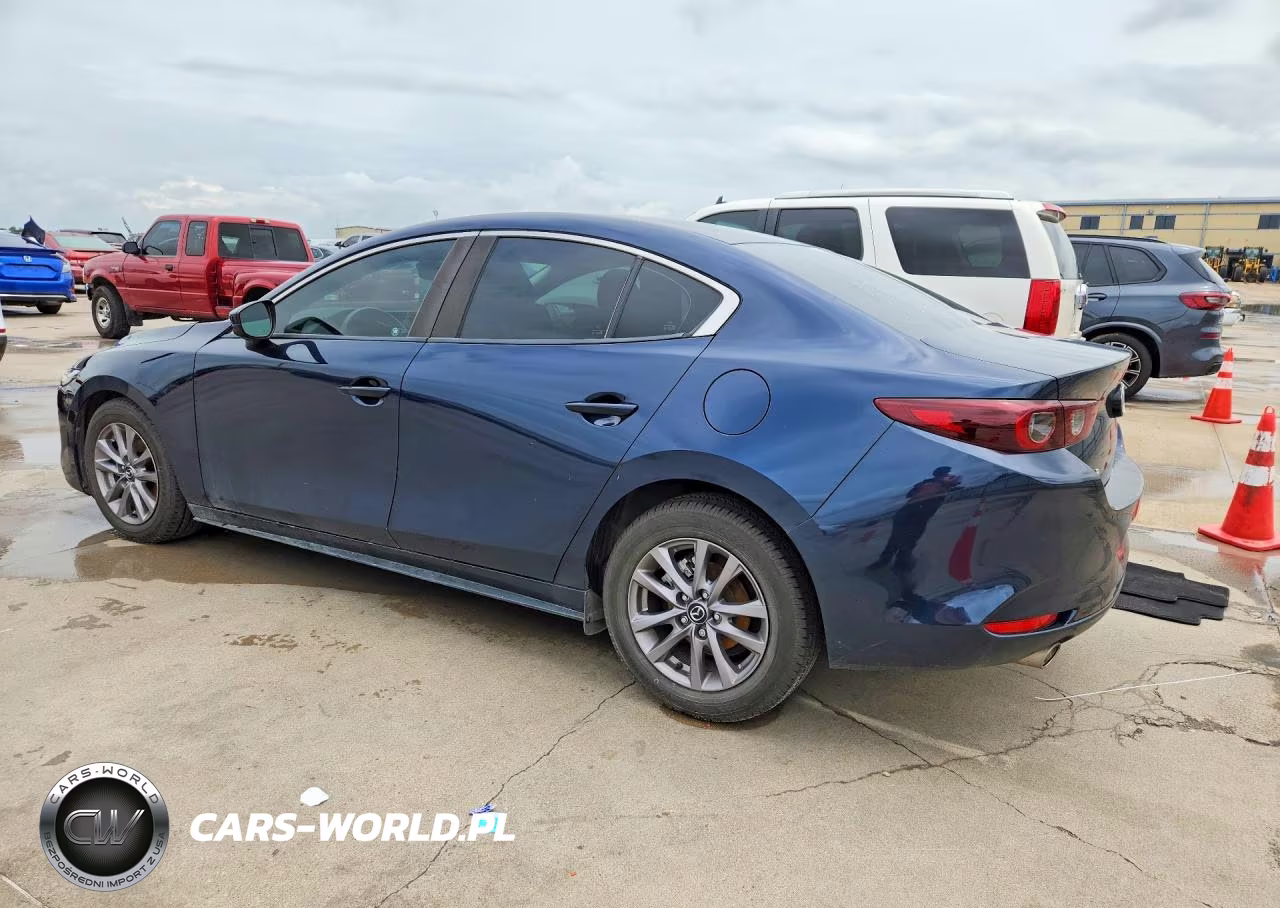 2022 Mazda 3 VIN:3MZBPAAL9NM305226 - 2