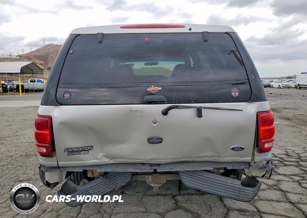 1999 Ford Expedition VIN:1FMPU18L7XLB85062 - 6