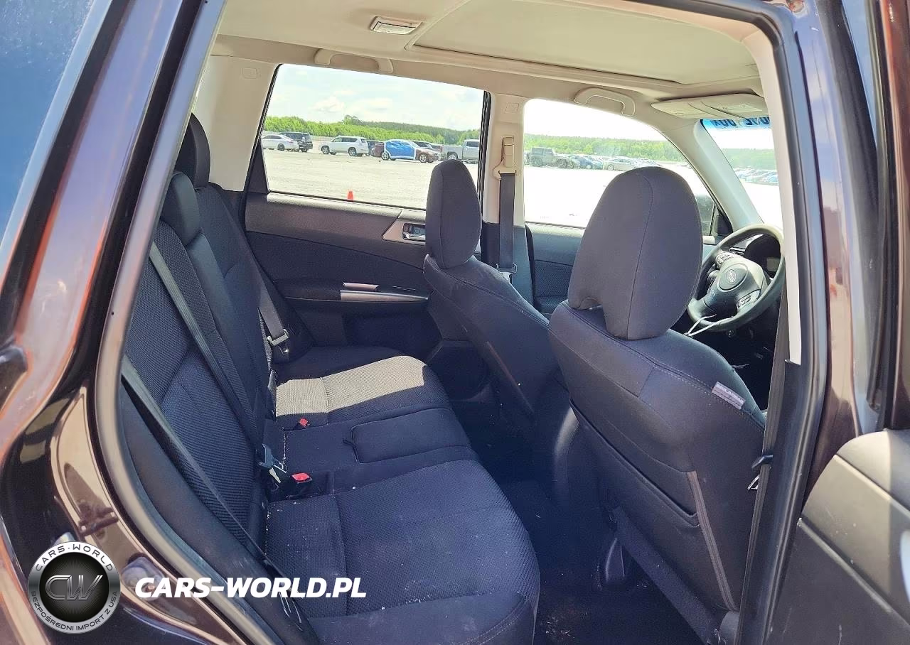 2013 Subaru Forester 2.5X Premium VIN:JF2SHADC0DH440787 - 10