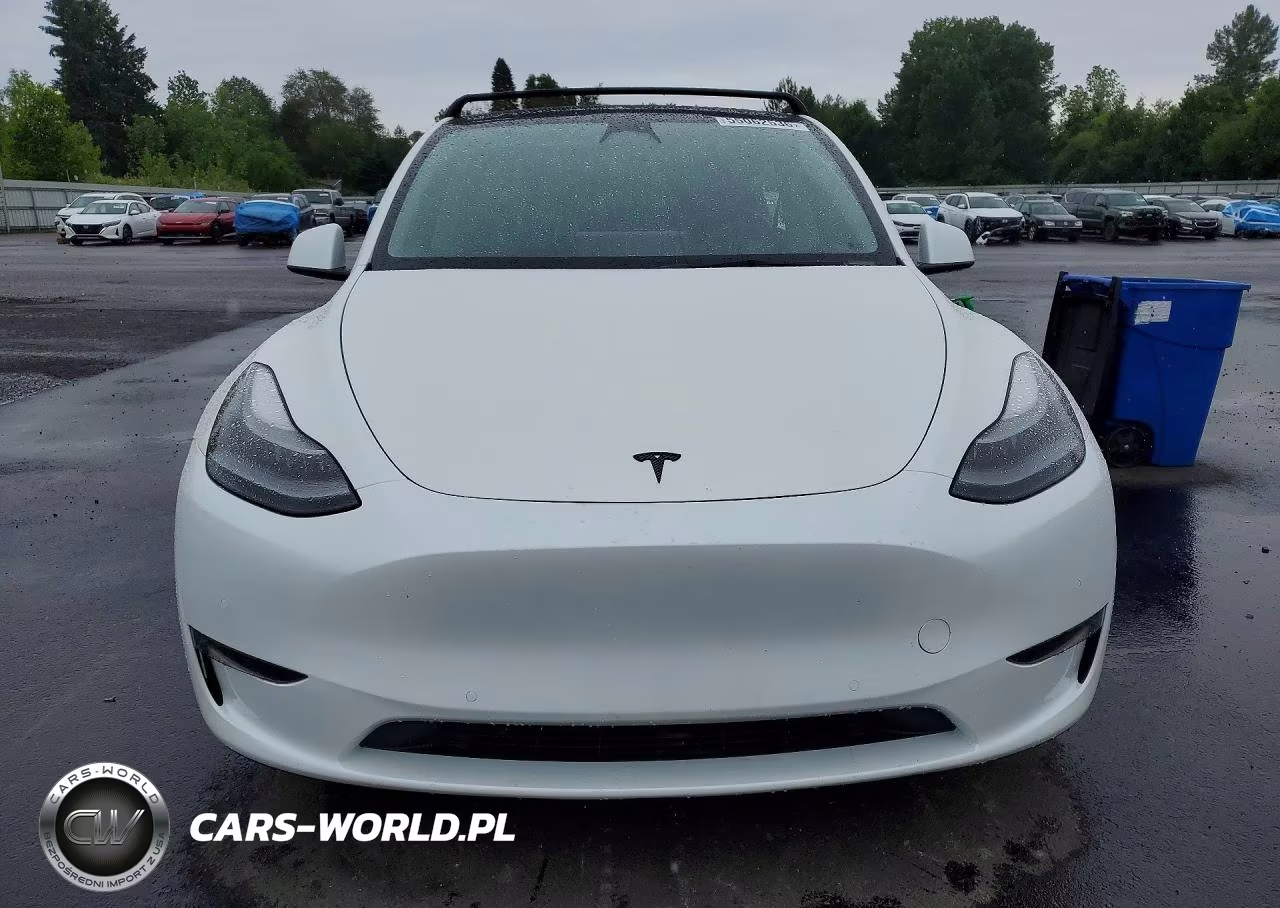 2022 Tesla Model Y VIN:7SAYGDEF8NF380865 - 5