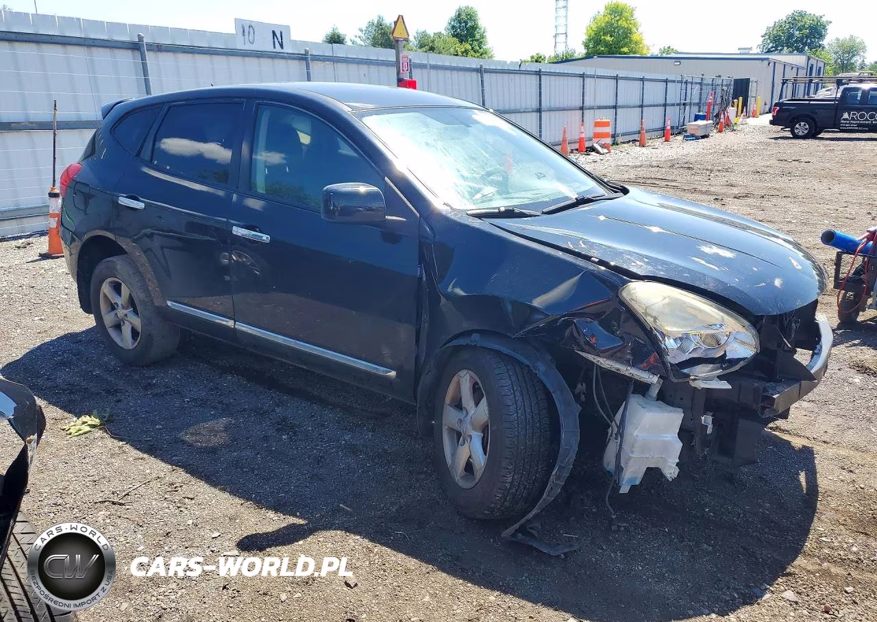 2013 Nissan Rogue S VIN:JN8AS5MV8DW137907 - 4