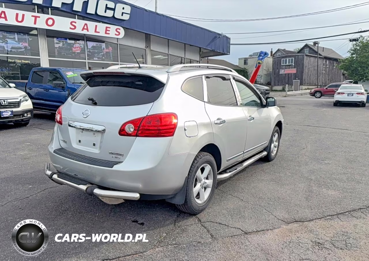2012 Nissan Rogue S VIN:JN8AS5MV0CW705937 - 4