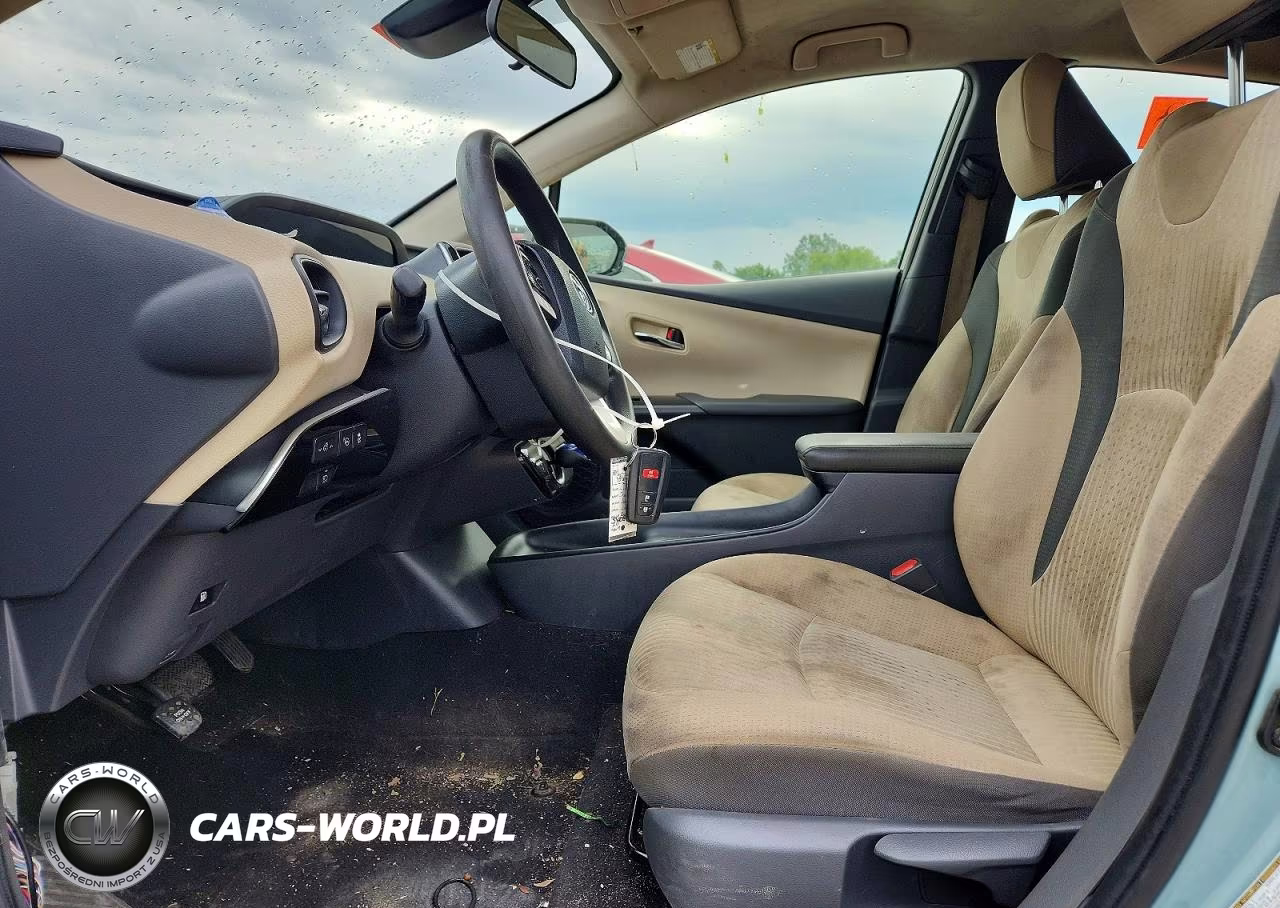 2017 Toyota Prius Two VIN:JTDKBRFU7H3045092 - 7
