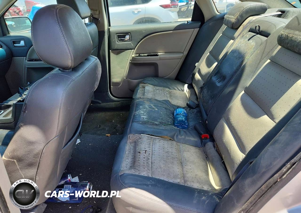 2008 Mercury Sable Premier VIN:1MEHM42W48G608038 - 10