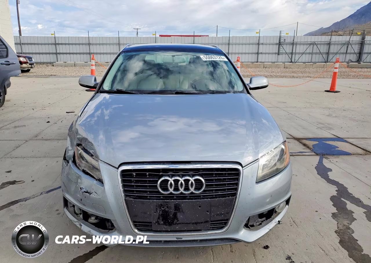 2011 Audi A3 Premium Plus VIN:WAUKJBFM6BA124313 - 5
