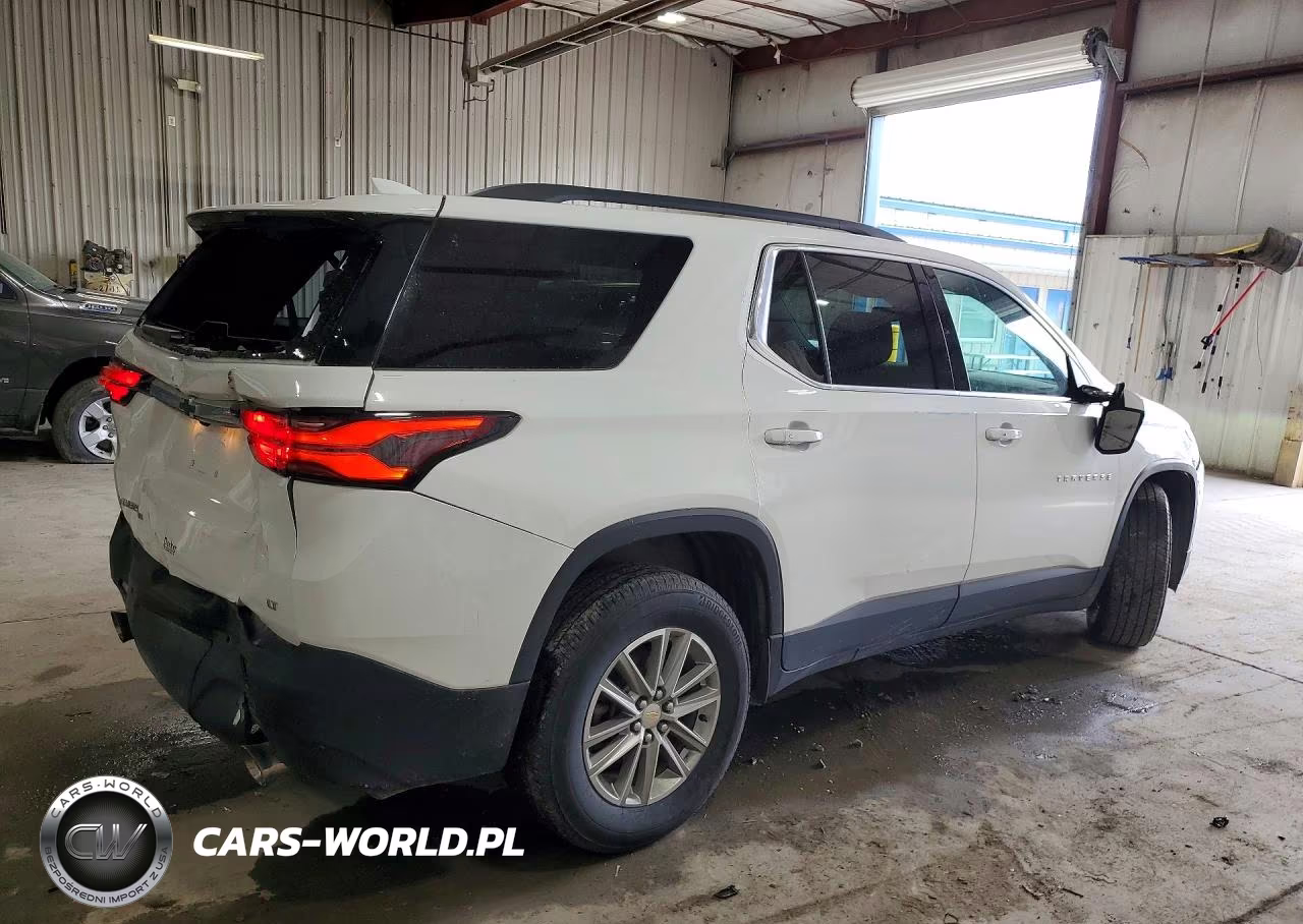 2022 Chevrolet Traverse Lt VIN:1GNEVGKW0NJ136929 - 3