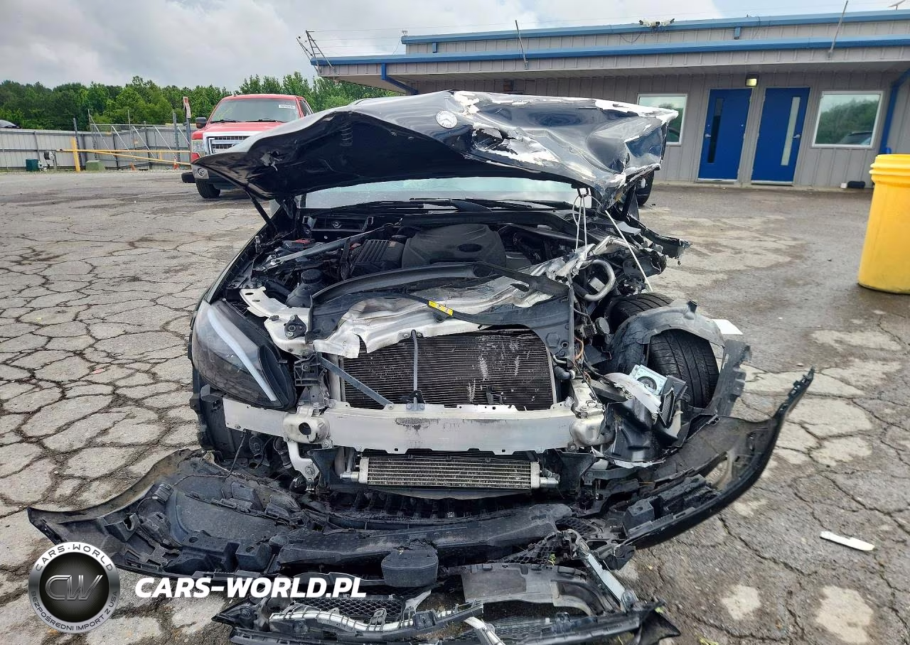 2015 Mercedes-Benz C 300 VIN:55SWF4JB2FU057986 - 5