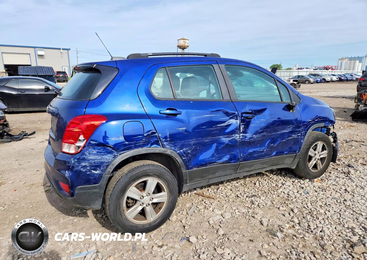 2017 Chevrolet Trax Ls VIN:3GNCJNSB1HL131790 - 3
