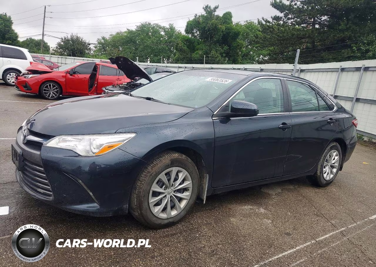 2017 Toyota Camry Le – zdjęcie 1 z 12