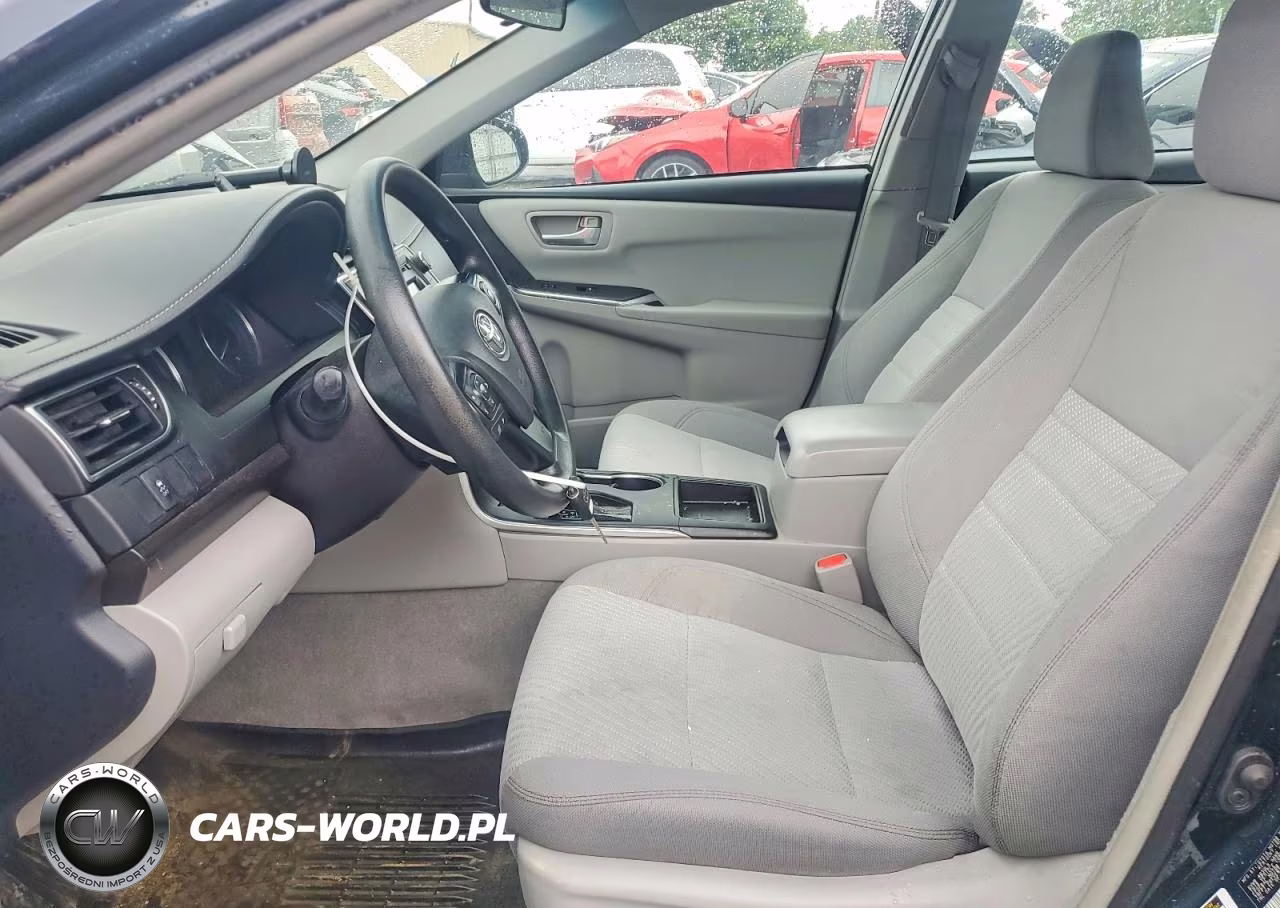 2017 Toyota Camry Le VIN:4T1BF1FK2HU686502 - 7