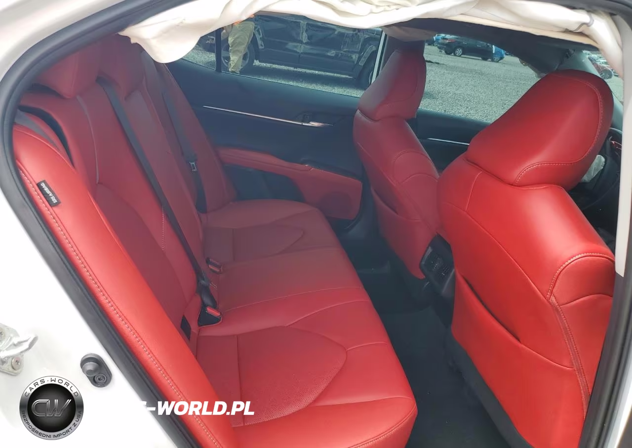 2022 Toyota Camry Xse VIN:4T1K61AK3NU717159 - 10