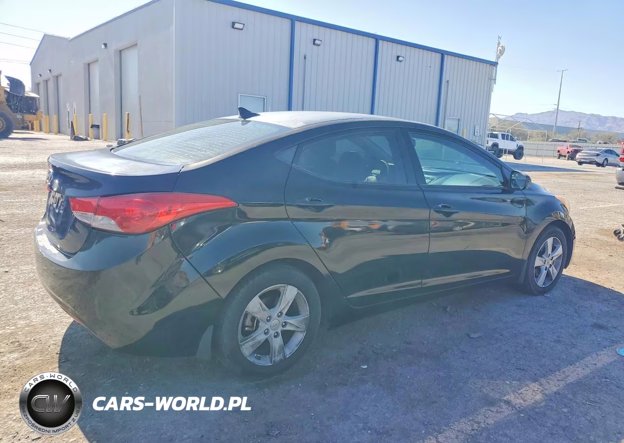 2013 Hyundai Elantra Gls VIN:KMHDH4AE0DU851947 - 3