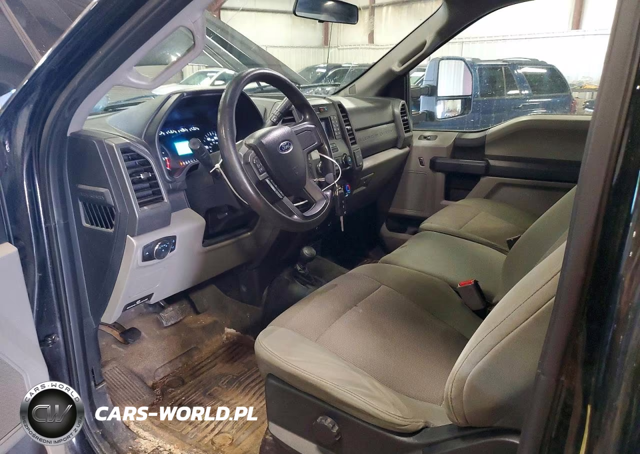 2017 Ford F250 Super Duty VIN:1FTBF2B63HEC52697 - 8