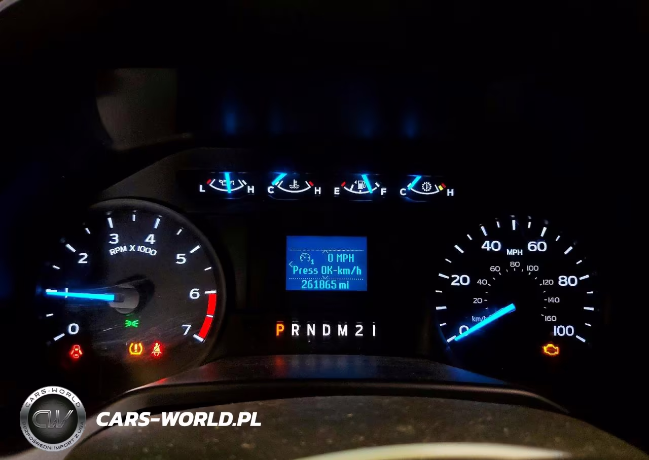 2017 Ford F250 Super Duty VIN:1FTBF2B63HEC52697 - 9