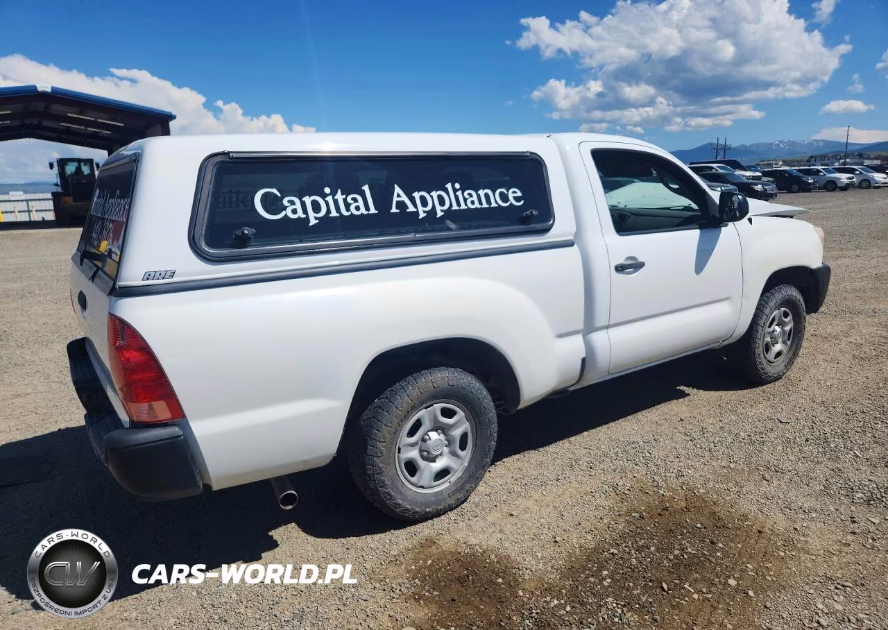 2014 Toyota Tacoma Base VIN:5TFNX4CN5EX043294 - 3