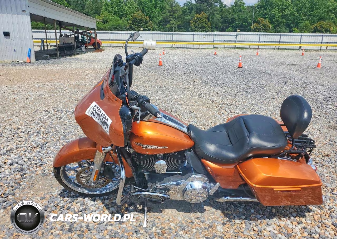 2015 Harley-Davidson Flhxs Street Glide Special VIN:1HD1KRM17FB700700 - 3