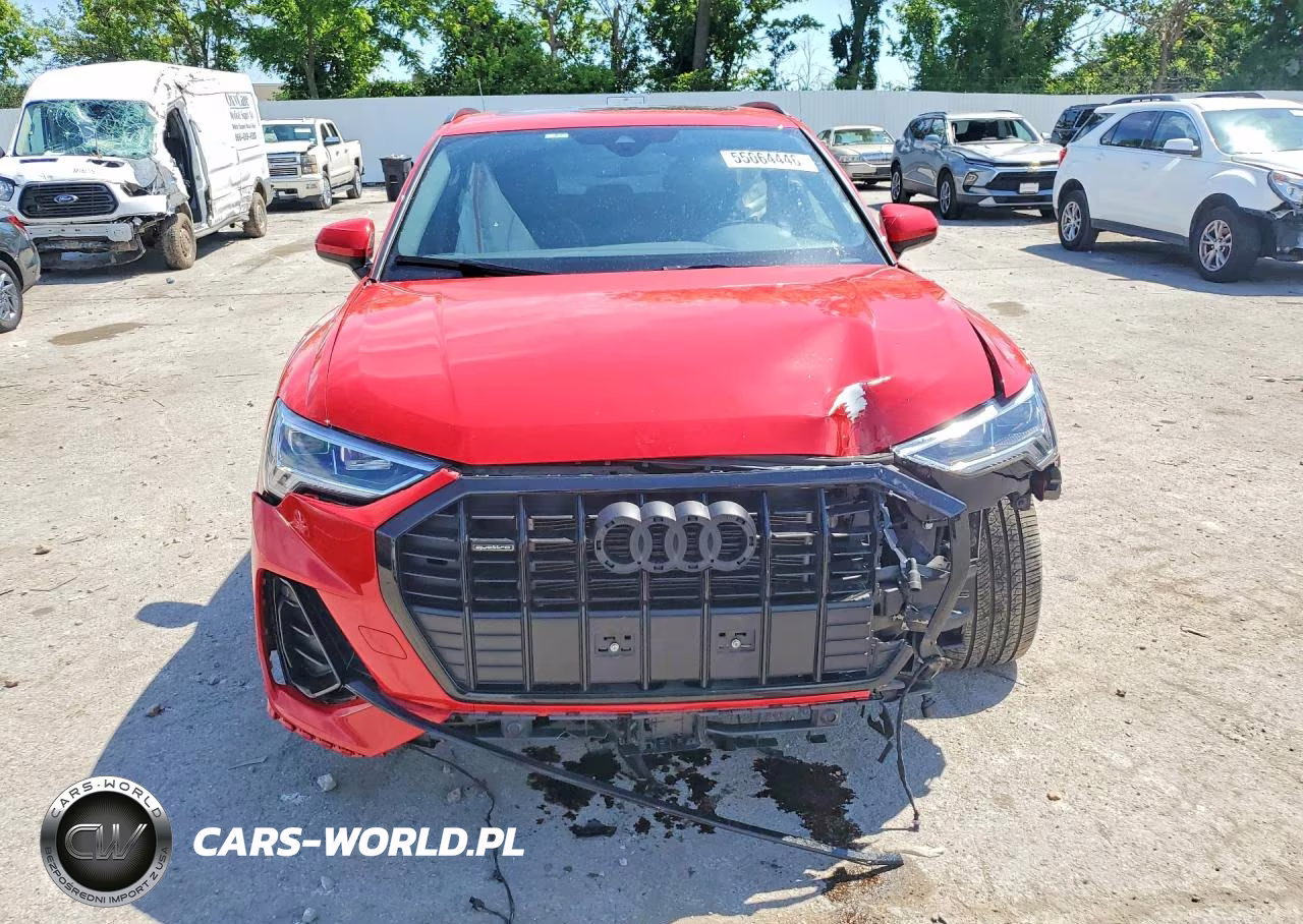 2024 Audi Q3 Premium S Line 45 VIN:WA1DECF3XR1049682 - 5