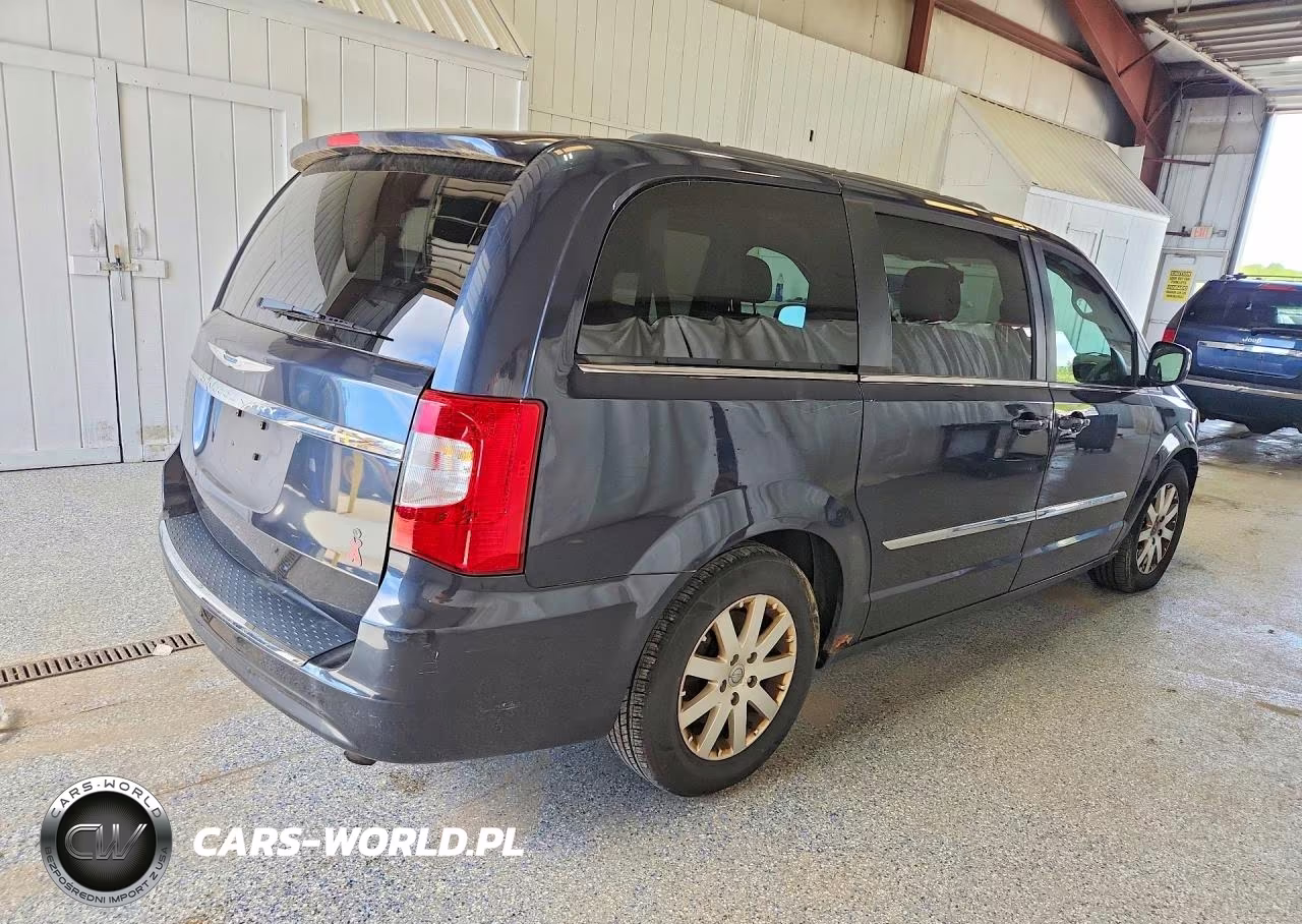 2013 Chrysler Town & Country Touring VIN:2C4RC1BG0DR630868 - 3