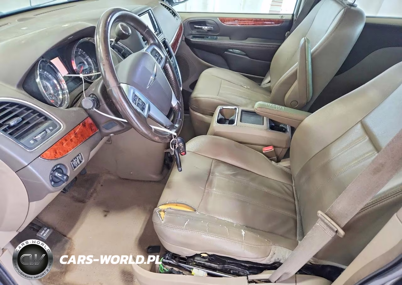 2013 Chrysler Town & Country Touring VIN:2C4RC1BG0DR630868 - 7