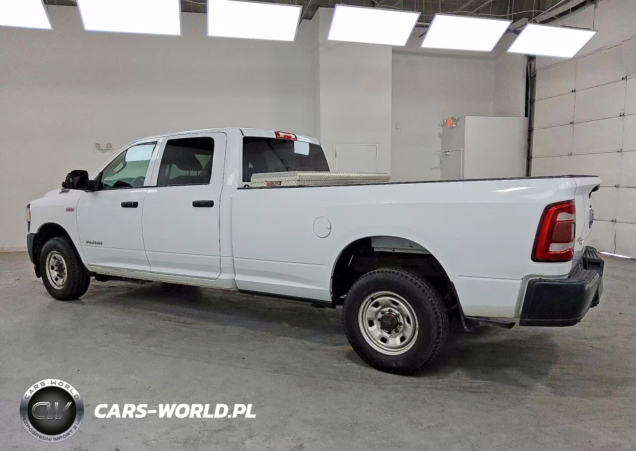 2019 Ram 2500 Tradesman VIN:3C6UR4HJ9KG573755 - 2