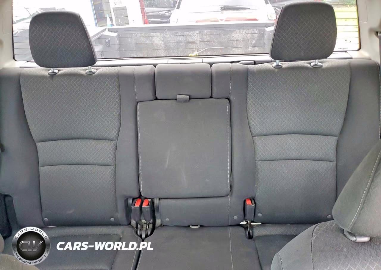 2019 Honda Ridgeline Sport VIN:5FPYK3F12KB030644 - 10