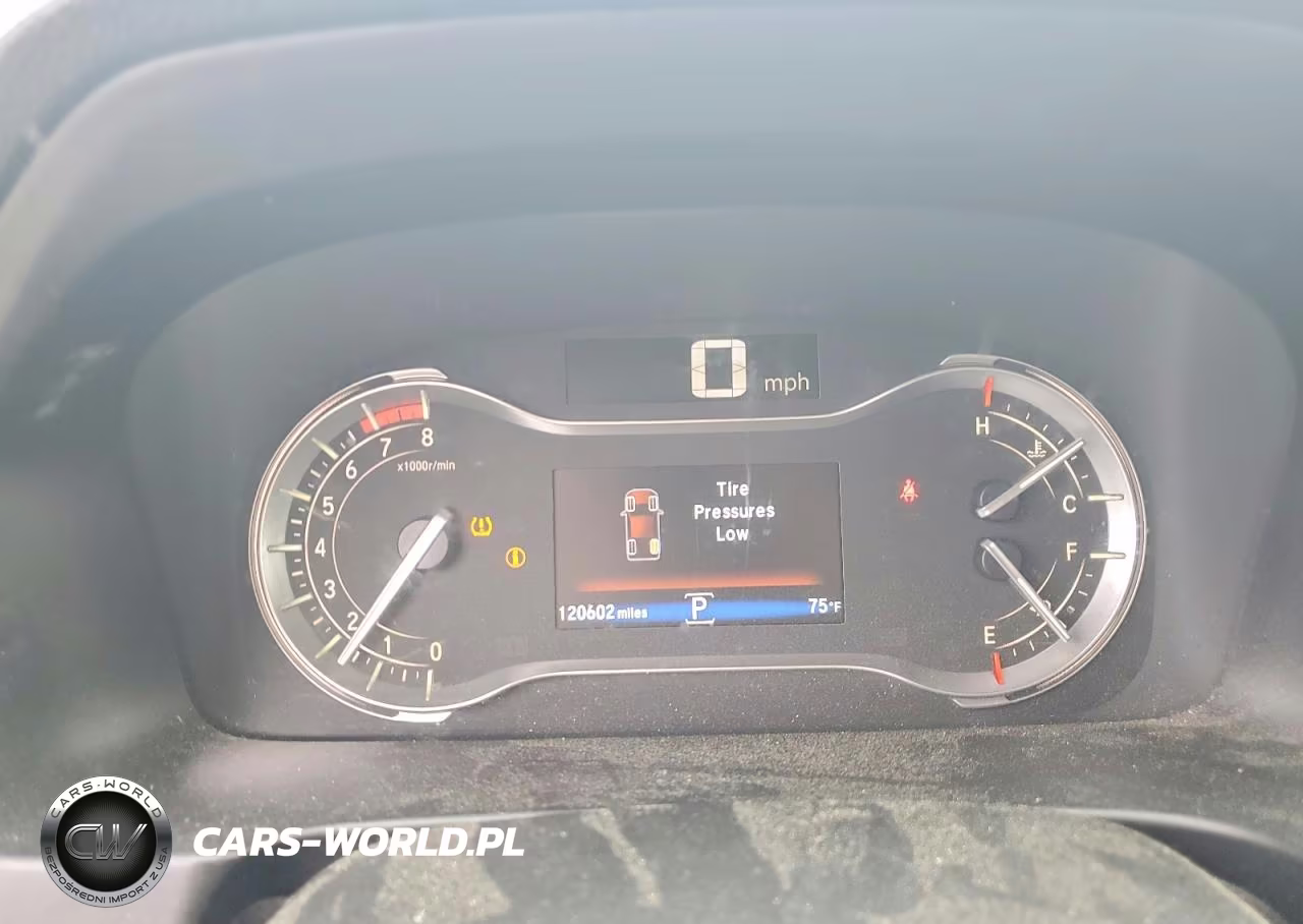 2019 Honda Ridgeline Sport VIN:5FPYK3F12KB030644 - 9