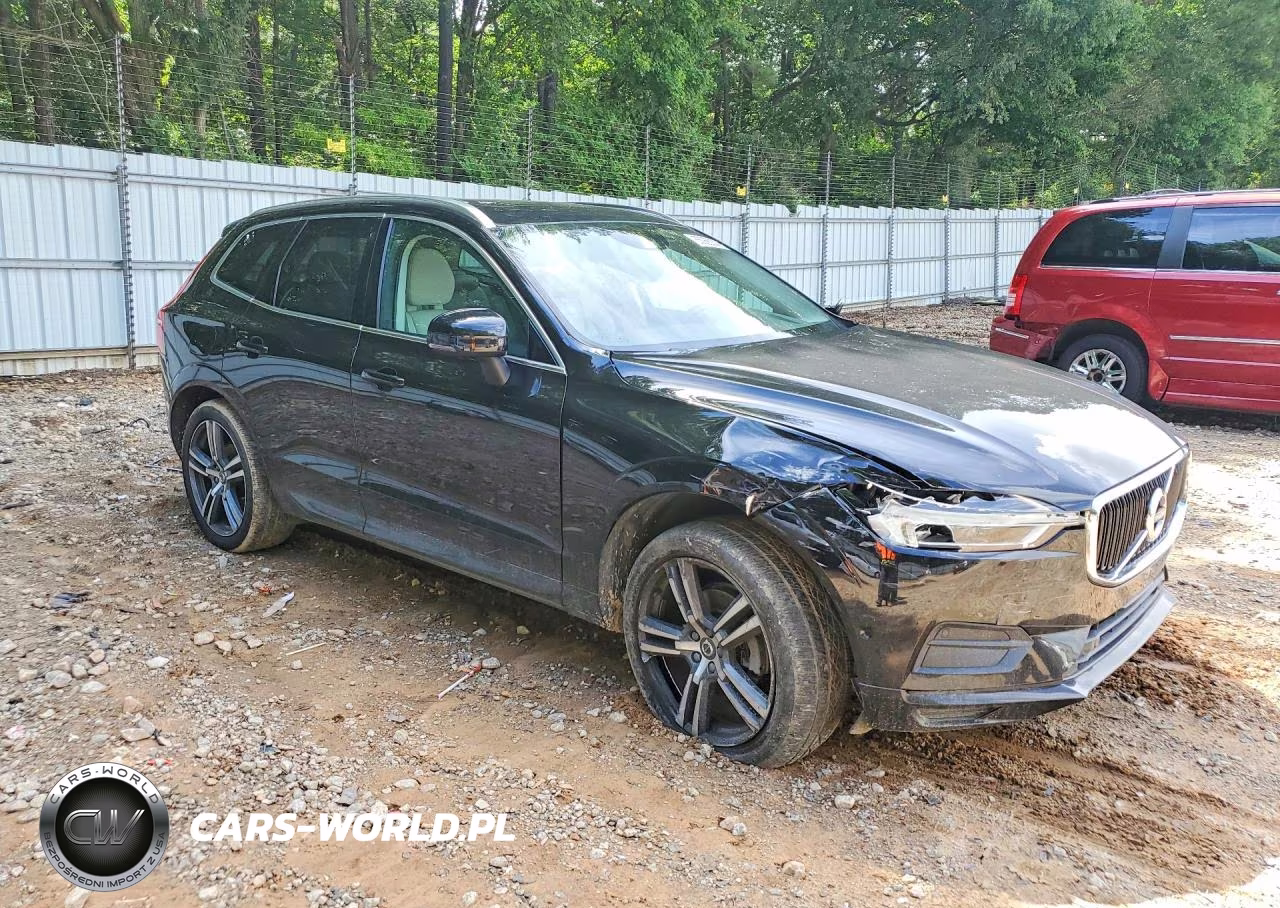 2018 Volvo Xc60 T5 Momentum VIN:YV4102RK2J1090510 - 4