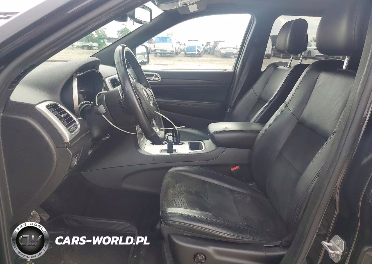 2015 Jeep Grand Cherokee Laredo VIN:1C4RJFAG8FC941335 - 7