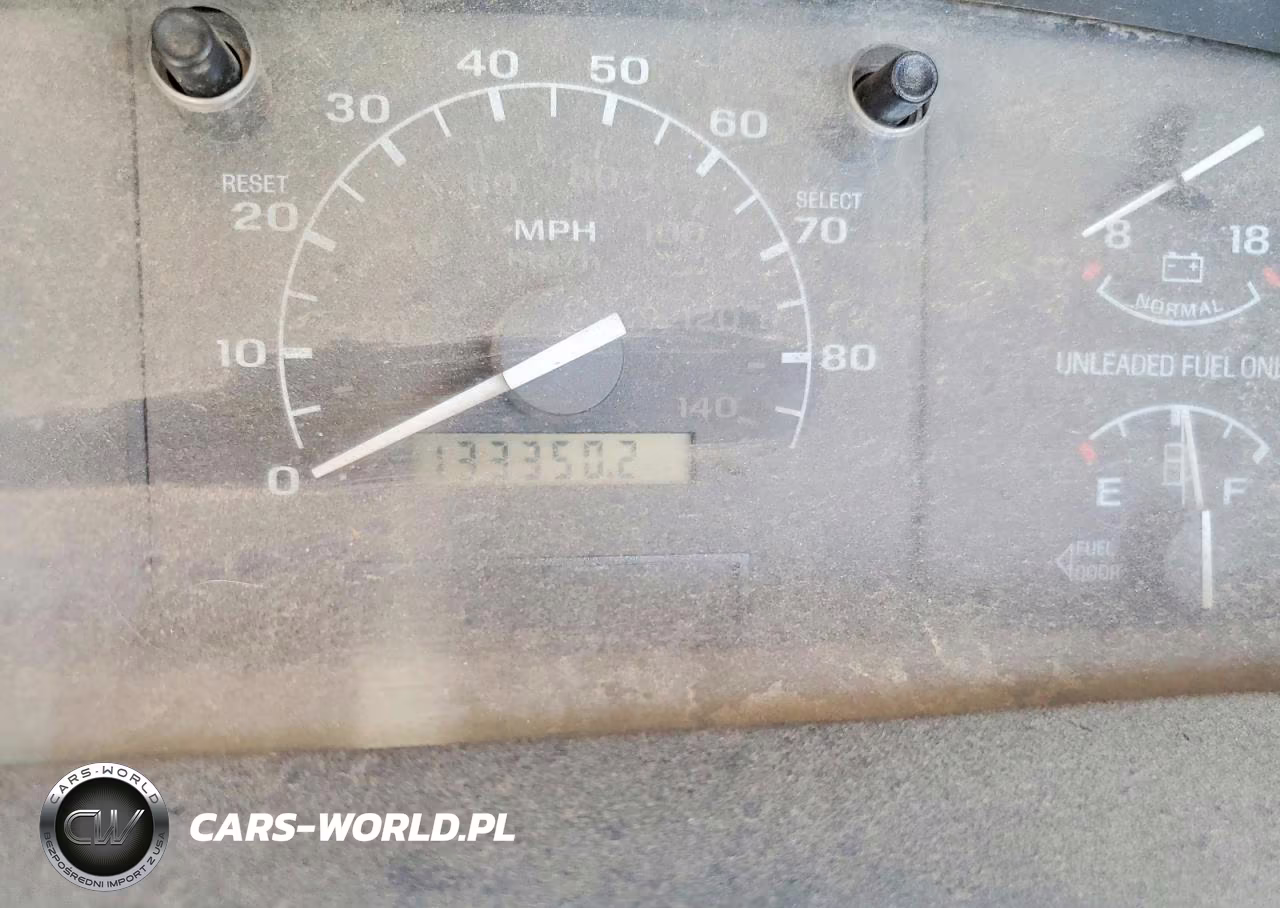 1996 Ford Bronco U100 VIN:1FMEU15N2TLB57905 - 9