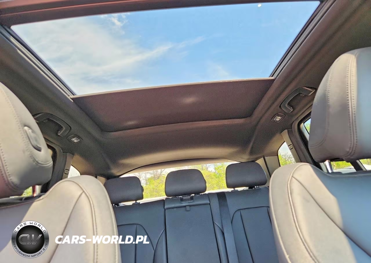 2018 BMW X3 xDrivem40I VIN:5UXTS3C59J0Z00153 - 10
