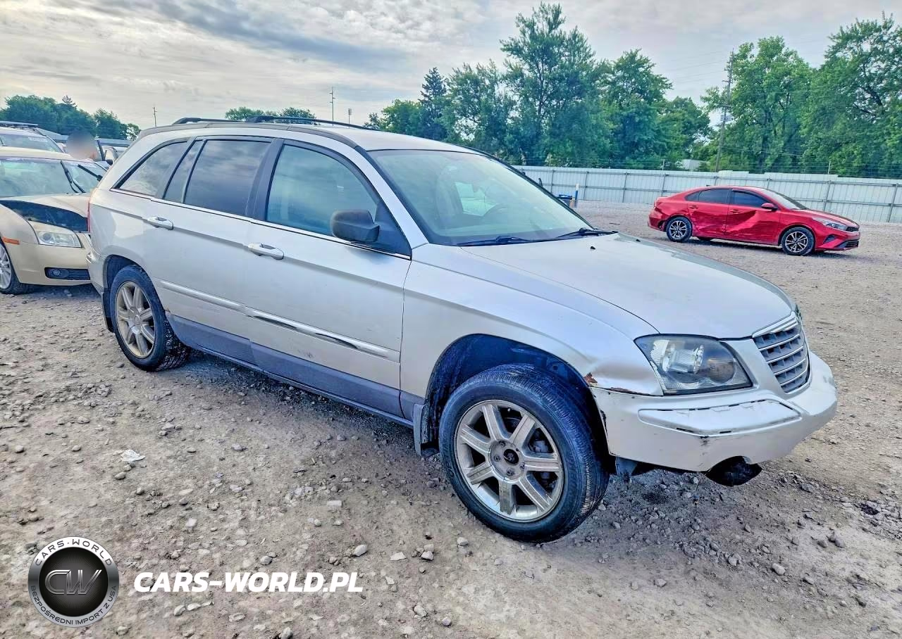 2005 Chrysler Pacifica Touring VIN:2C8GF68455R662451 - 4