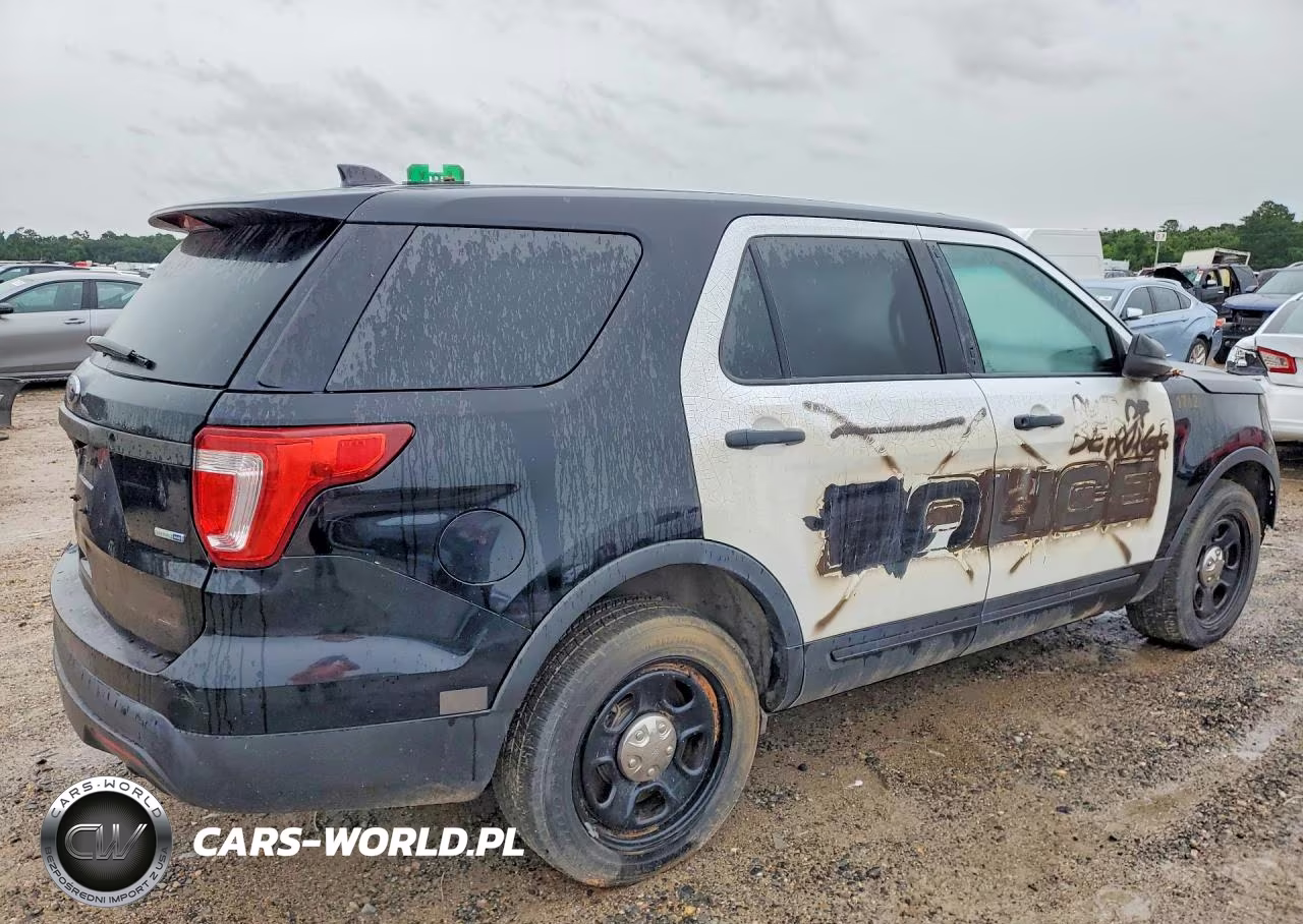 2017 Ford Explorer Police Interceptor VIN:1FM5K8AR4HGA37028 - 3