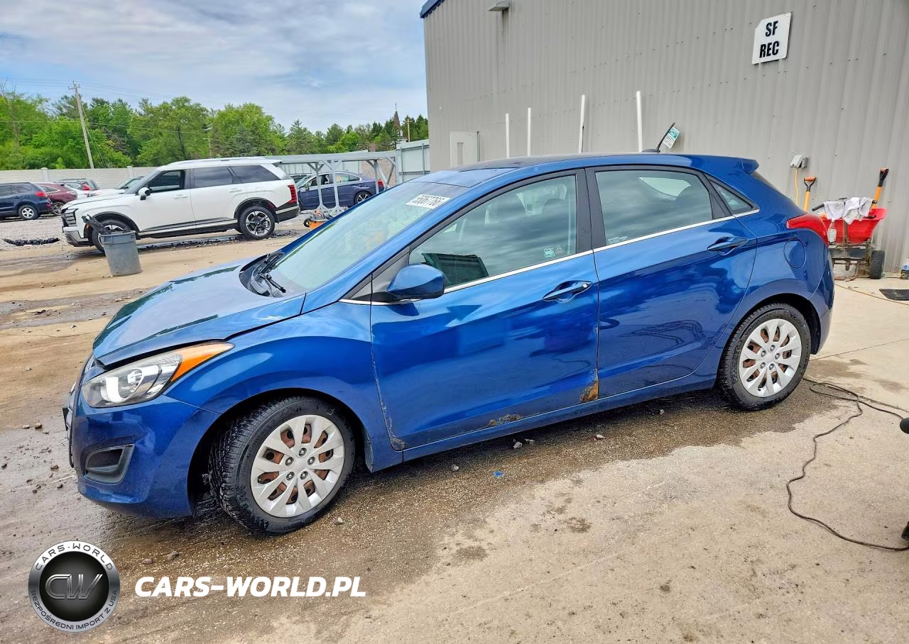 2016 Hyundai Elantra Gt Base – zdjęcie 1 z 12