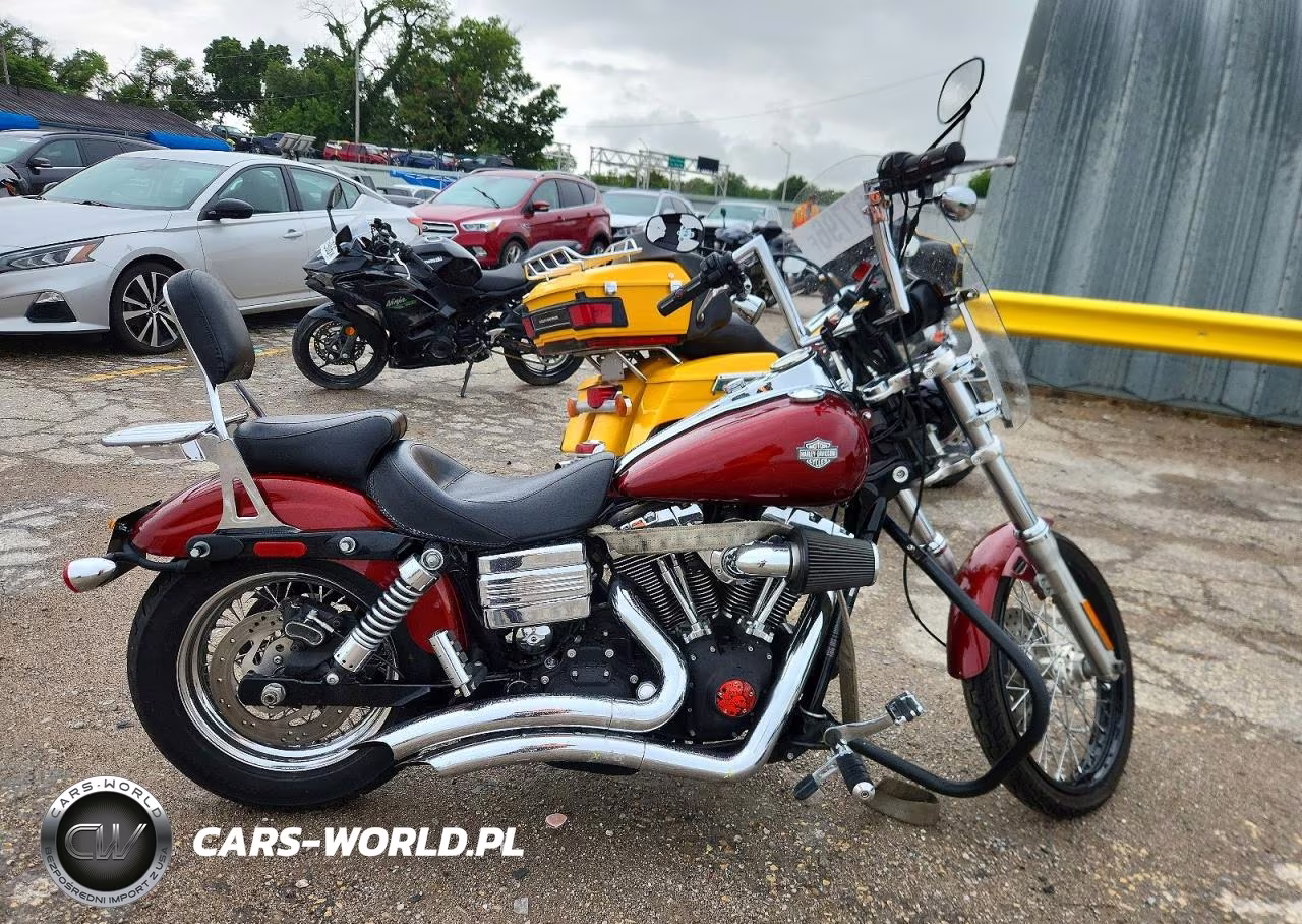 2010 Harley-Davidson Fxdwg