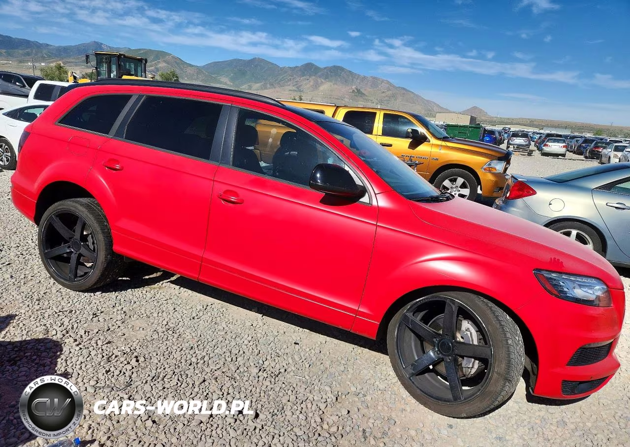 2015 Audi Q7 Prestige VIN:WA1DGAFE4FD024772 - 4