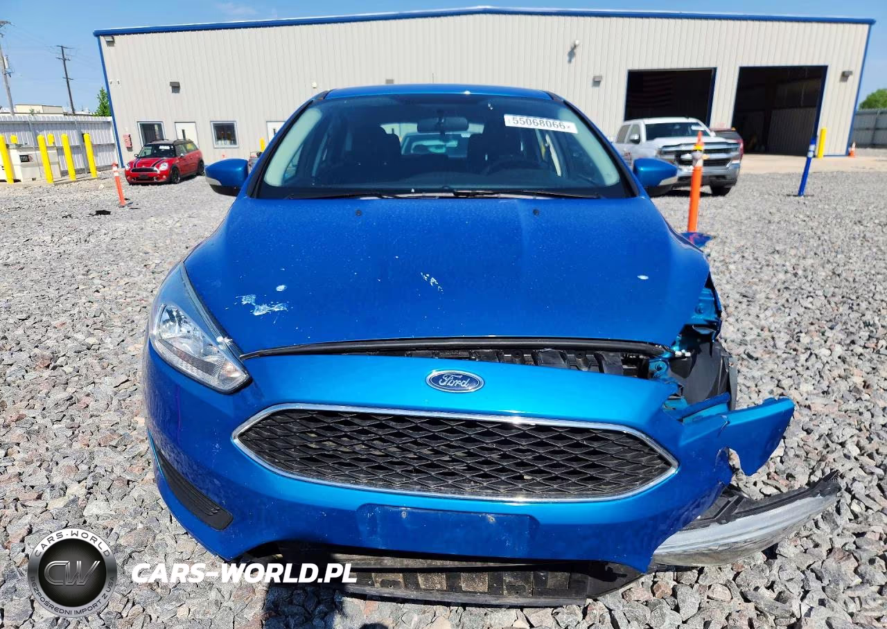 2016 Ford Focus Se VIN:1FADP3K25GL253861 - 5
