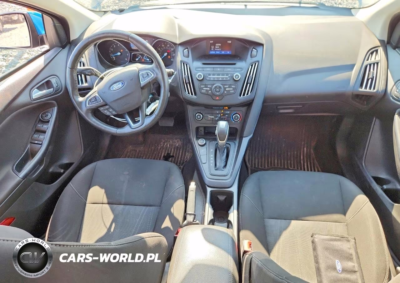 2016 Ford Focus Se VIN:1FADP3K25GL253861 - 8