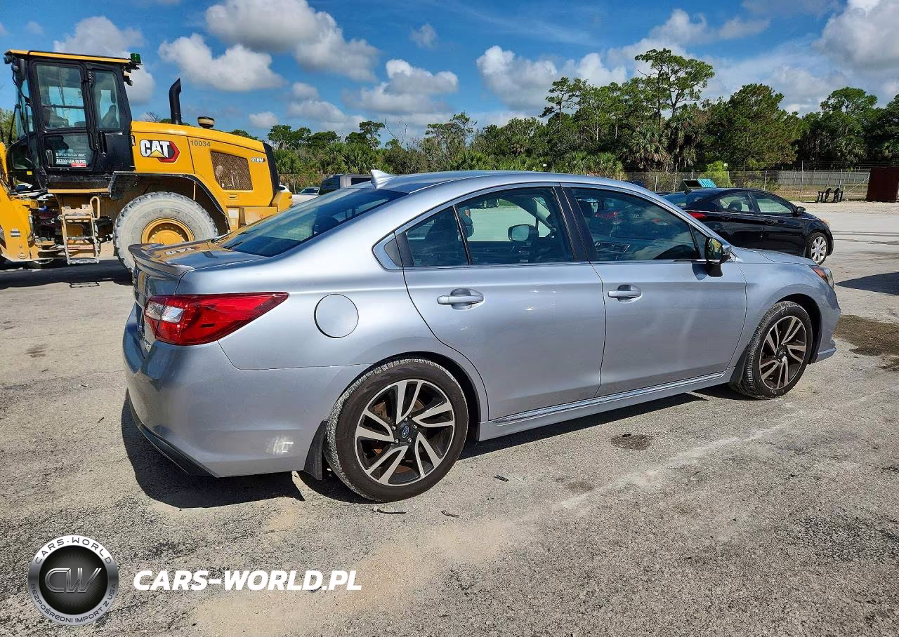 2018 Subaru Legacy Sport VIN:4S3BNAS64J3018812 - 3