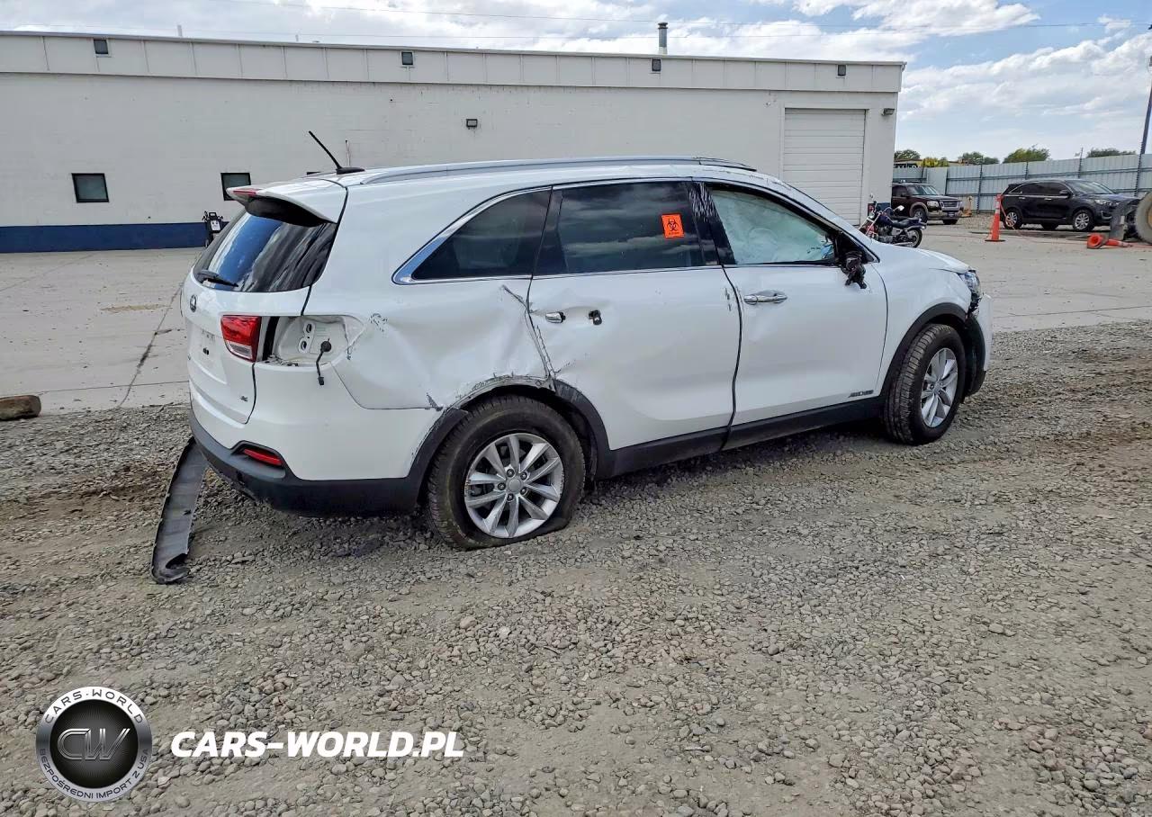 2017 Kia Sorento Lx V6 VIN:5XYPGDA59HG197347 - 3