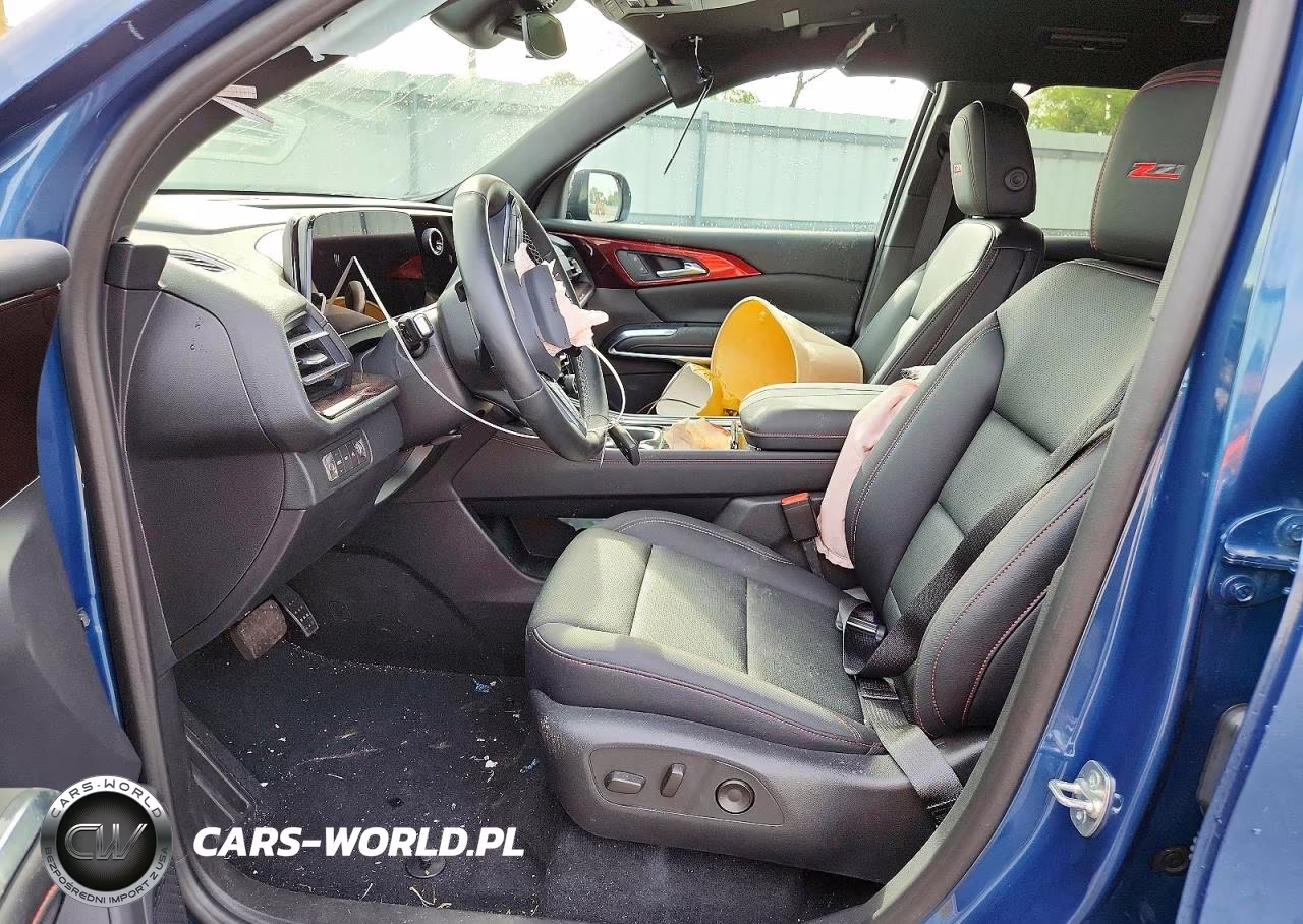 2025 Chevrolet Traverse Z71 VIN:1GNEVJRS3SJ232288 - 7