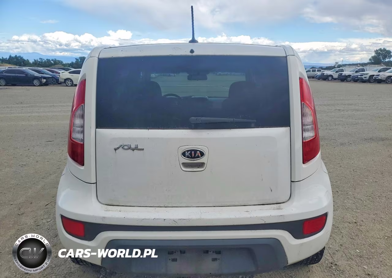 2012 Kia Soul + VIN:KNDJT2A6XC7466573 - 6