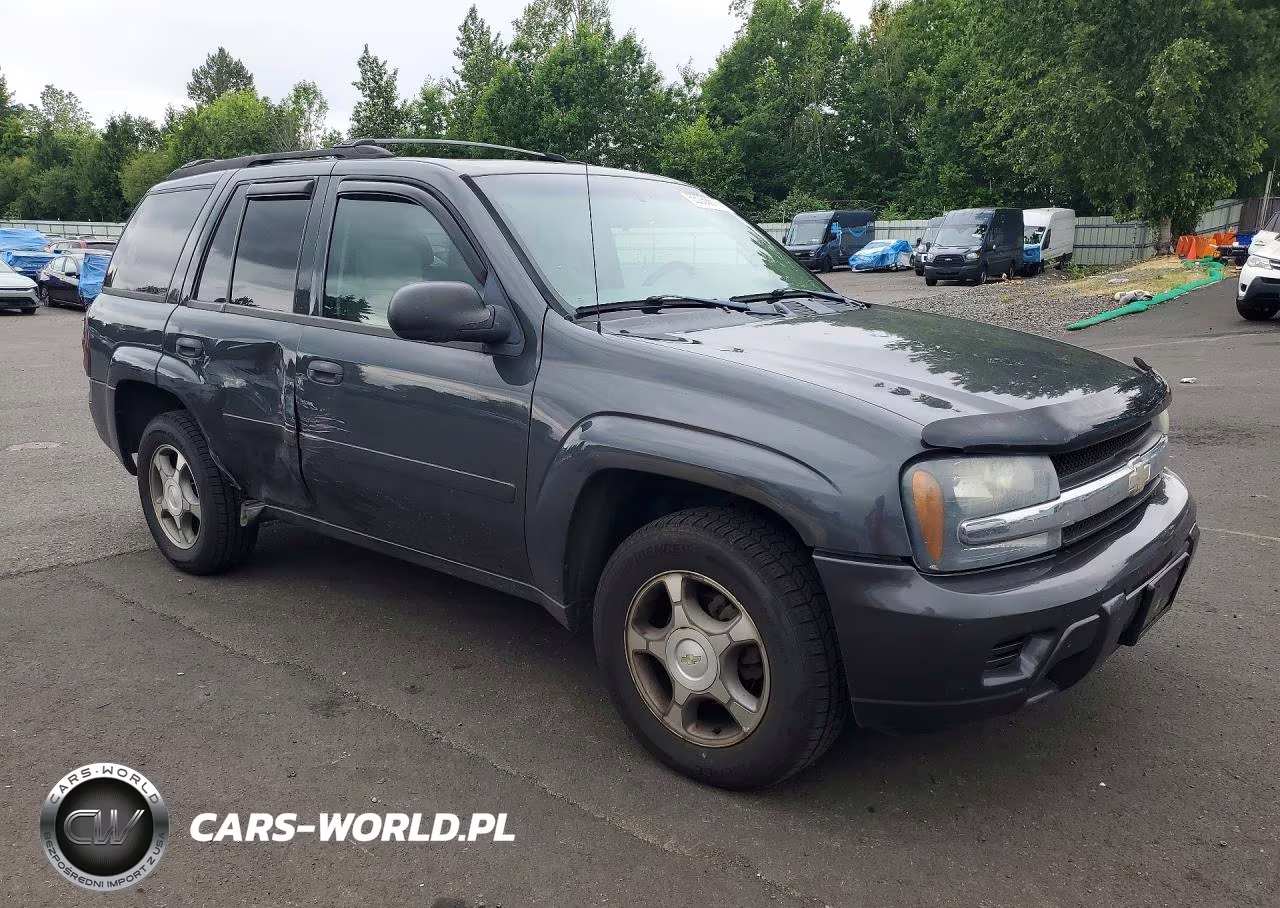 2007 Chevrolet Trailblazer Ls VIN:1GNDT13S272282742 - 4