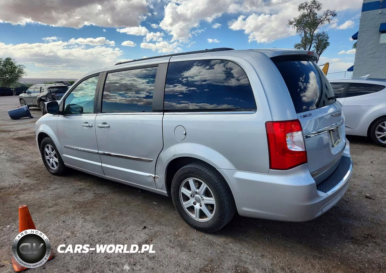 2011 Chrysler Town & Country Touring VIN:2A4RR5DG5BR708510 - 2