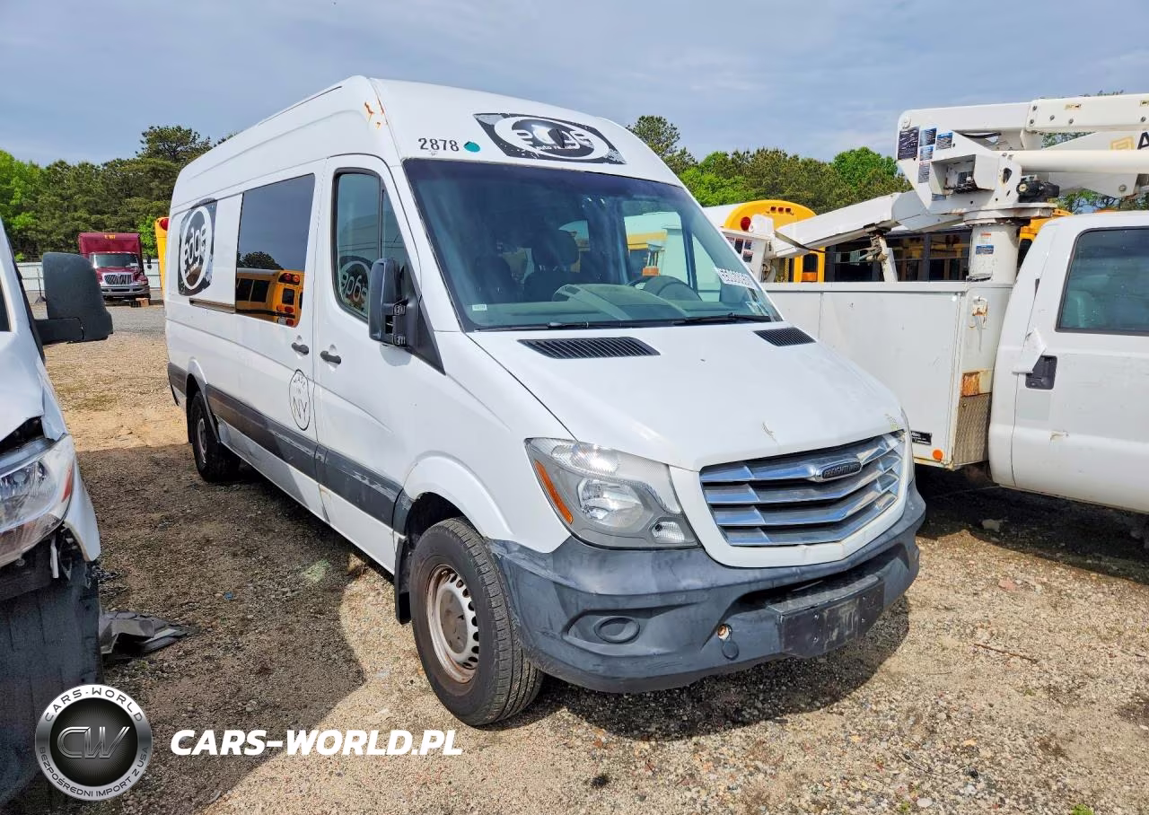 2017 Freightliner Sprinter 2500 Delivery Van VIN:WDRPE8CD3HP510827 - 4