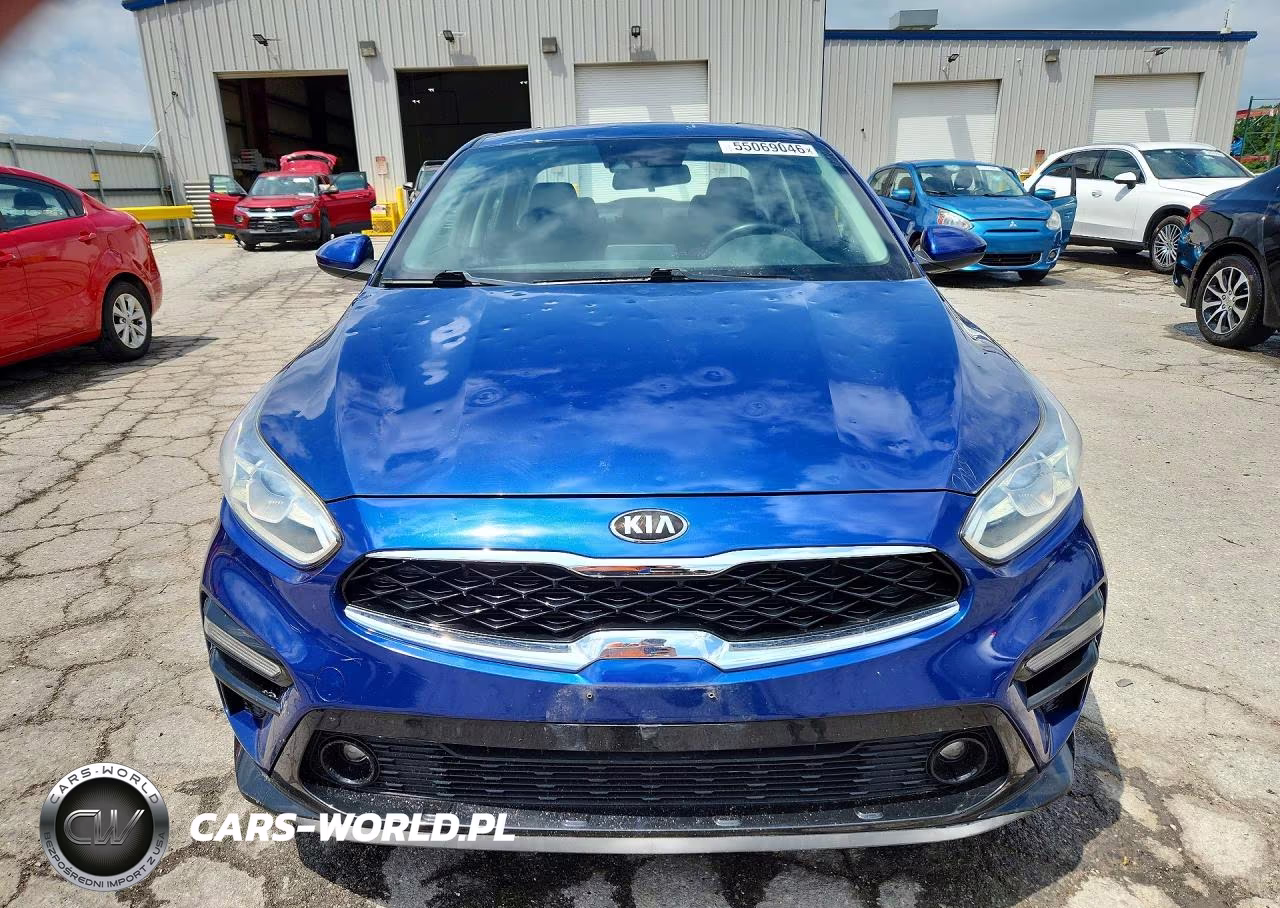 2019 Kia Forte S VIN:3KPF34AD2KE022568 - 5