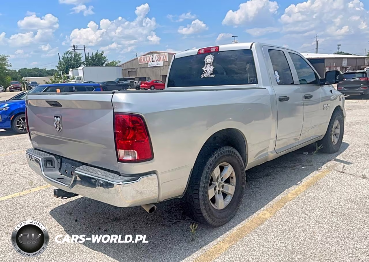 2015 Ram 1500 St VIN:1C6RR6FM4FS624107 - 4
