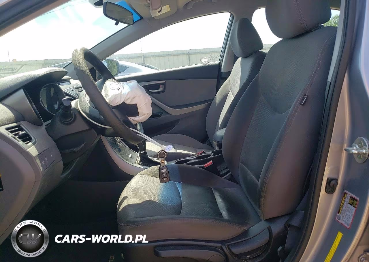 2015 Hyundai Elantra Se VIN:5NPDH4AE8FH606055 - 7
