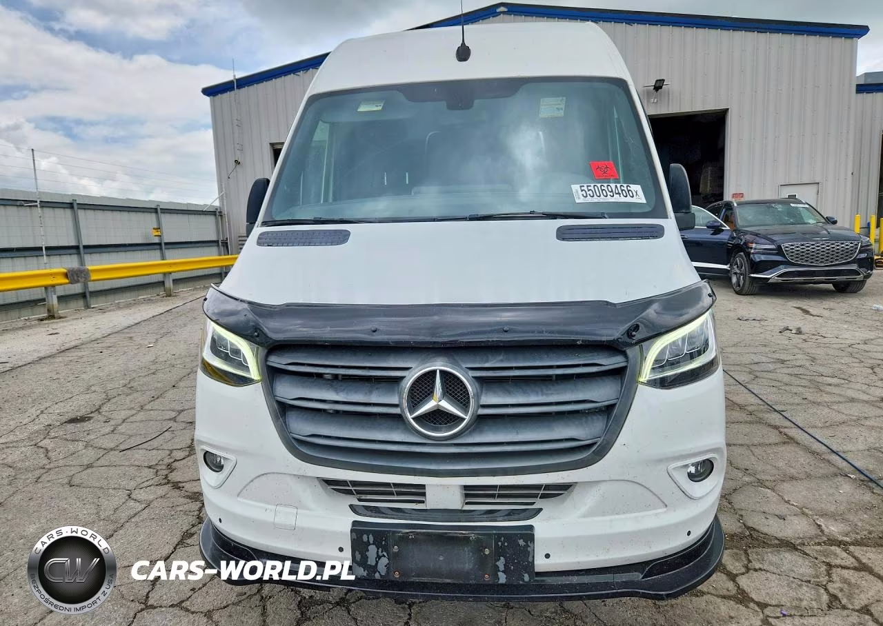 2019 Mercedes Benz Sprinter 2500 Delivery Van VIN:WD4PF0CD3KP026104 - 5