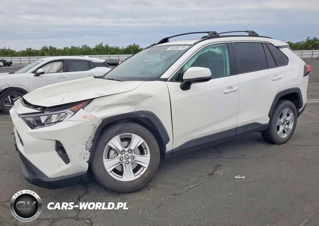 2021 Toyota Rav4 Xle – zdjęcie 1 z 13